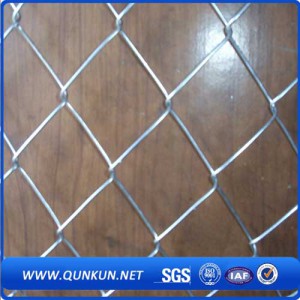 Best Quality Glavanized/PVC Coated Diamond Mesh Fence on Sale